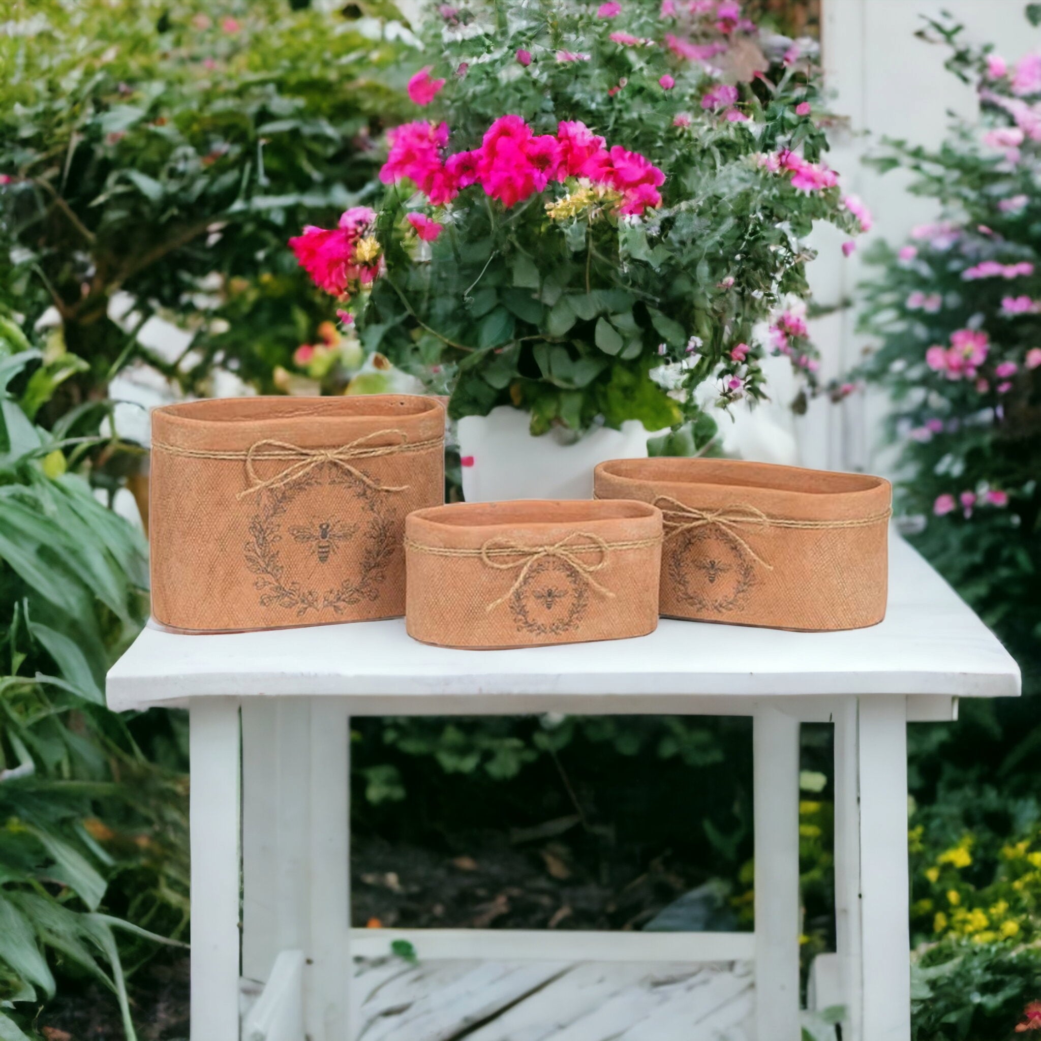 Terracotta Bee Planter